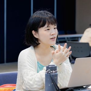 International business agent-Hannah LIN